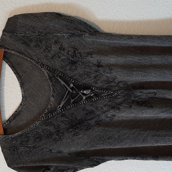 BOUTIQUE EARTHY DRESS - Picture 2 of 8